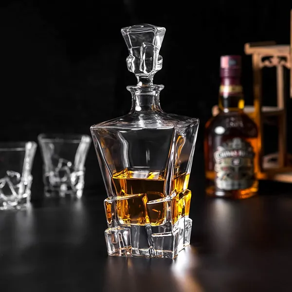 Crystal_Clear_7_Pcs_Decanter_And_Glasses_Set_Stylish_1_Decanter_And_6_Pcs_Glass_Set_Perfect_For_Whiskey_Scotch_Wine_Vodka_Tequila_Rum_Stone_Decanter_850ml_6_Glass_300ml