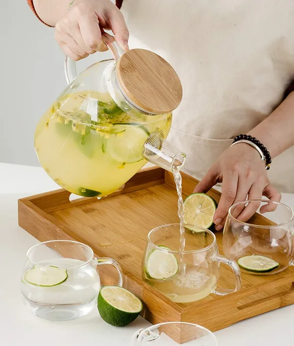 Pack_Of_2_Premium_270ml_Borosilicate_Glass_Water_Jug_With_Stainless_Steel_Lid_Handle_Transparent_Beverage_Carafe_For_Home_Office_For_Serve_Water_Juice_Jug_1_8_Lieter_Wooden_Lid