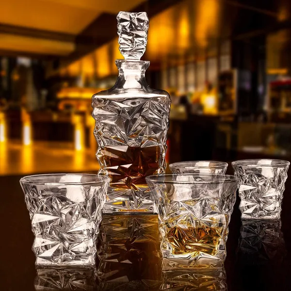 Style_Crystal_Clear_Glass_Decanter_Storage_Container_For_Liquor_Whisky_Vodka_Scotch_Wine_Rum_Brandy_Champagne_Tequila_Beer_Juice_1000ml_Square_Decanter_With_6_Glass_250ml