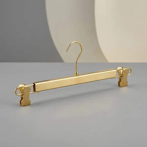 Mild_Steel_Golden_Dual_Clip_Hanger_For_Garment_Display