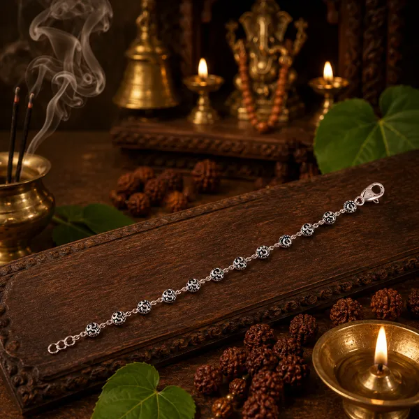 Sadashiv_Om_Black_Bracelet_for_Spiritual_Balance_|_Temple_Tales