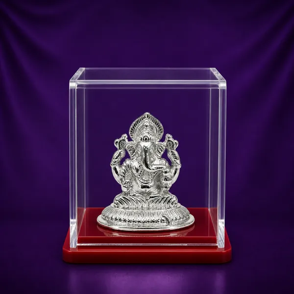 Temple_Tales_Pure_925_Sterling_Silver_Nandan_Ganesh_Ji_Idol_4g_|_Compact_Ganpati_Idol_for_Car_Dashboard,_Study_Table_&_Puja_Ghar