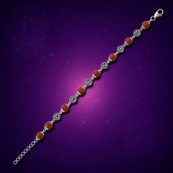 Pinakin_Om_Rudraksh_Bracelet_with_Square_Silver_Beads_|_Temple_Tales