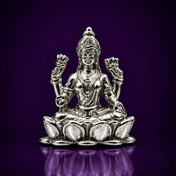 Temple_Tales_Pure_925_Sterling_Silver_Shraddha_Lakshmi_Ji_Idol_7g_|_Divine_Devotion_Laxmi_Mata_Idol_for_Home_Temple_Locker_&_Gifting