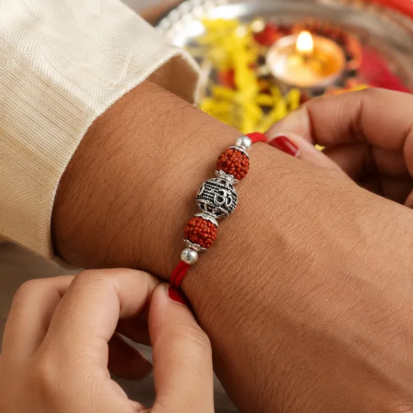Temple_Tales_Mahadev_Om_Kavach_Silver_Rudraksha_Rakhi_for_Raksha_Bandhan