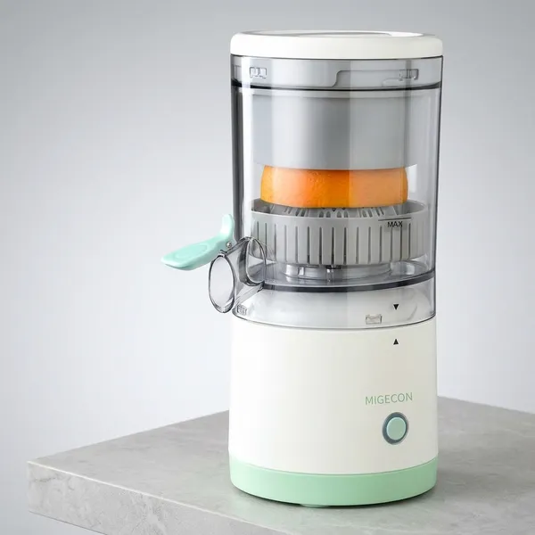 Plastic_Citrus_Juicer_Orange_Juice_Extractor
