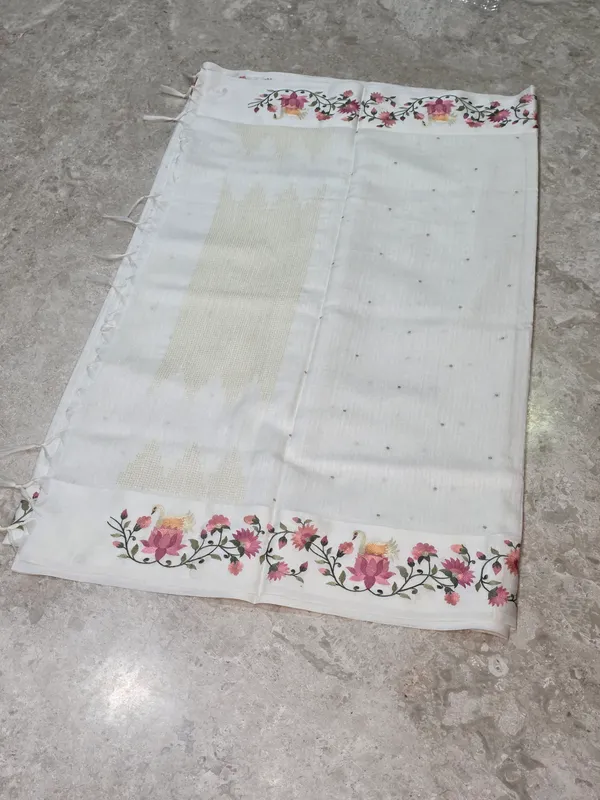 White_Tusser_Floral_Embroidered_Saree_For_Women