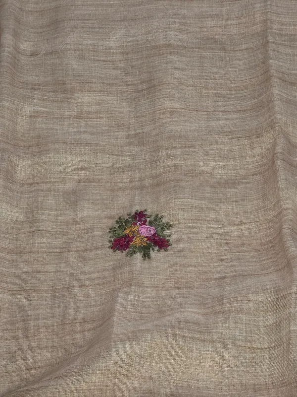 Beige_Tissue_Linen_Floral_Embroidered_Saree_For_Women