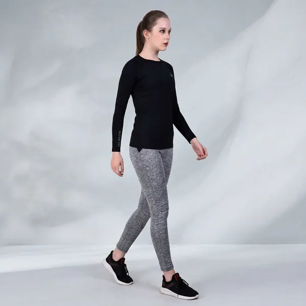 Oversized_Black_Poly-Lycra_Compression_Long_Sleeve_Sports_T-Shirt_For_Women