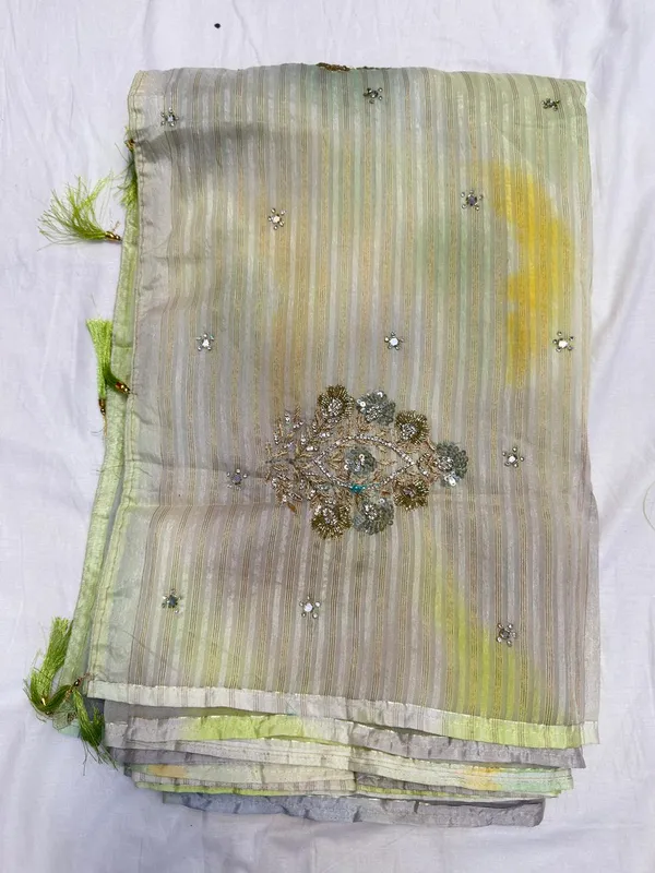 Green_Organza_Embroidered_Dupatta_For_Women
