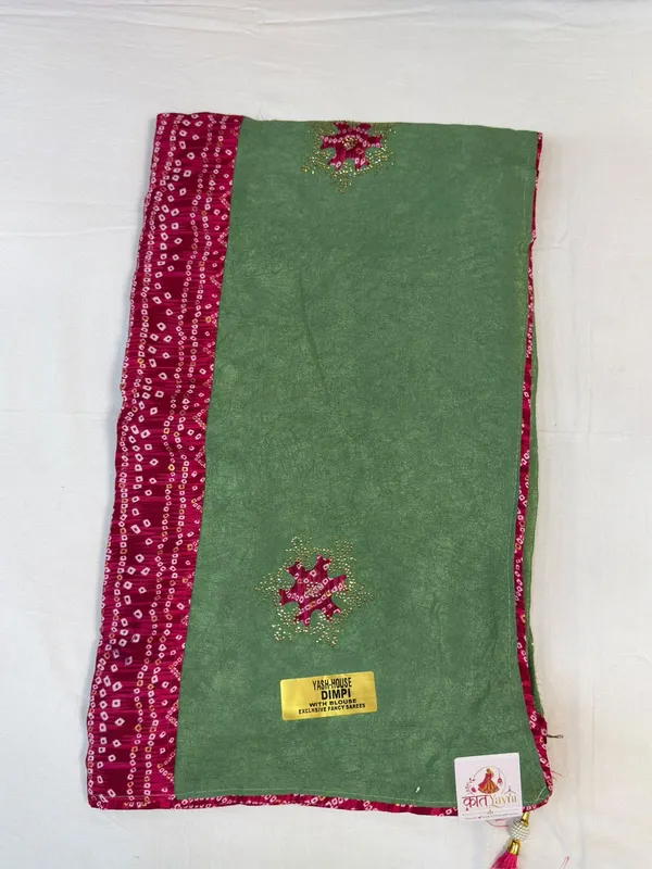 Green_Printed_Embroidered_Saree_For_Women