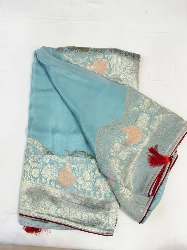 Blue_Brocade_Saree_For_Women