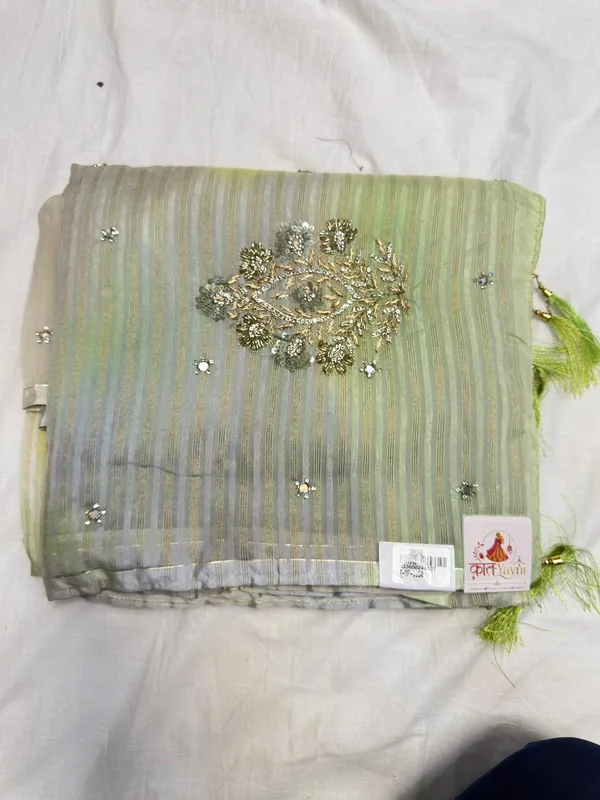 Green_Organza_Embroidered_Dupatta_For_Women