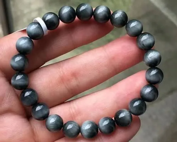 Black_Stone_Beads_Bracelet_For_Unisex