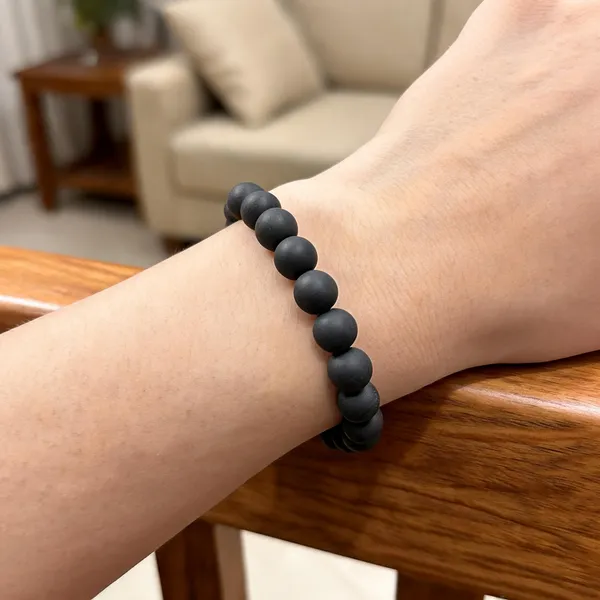 Black_Stone_Beads_Stretch_Bracelet_For_Unisex