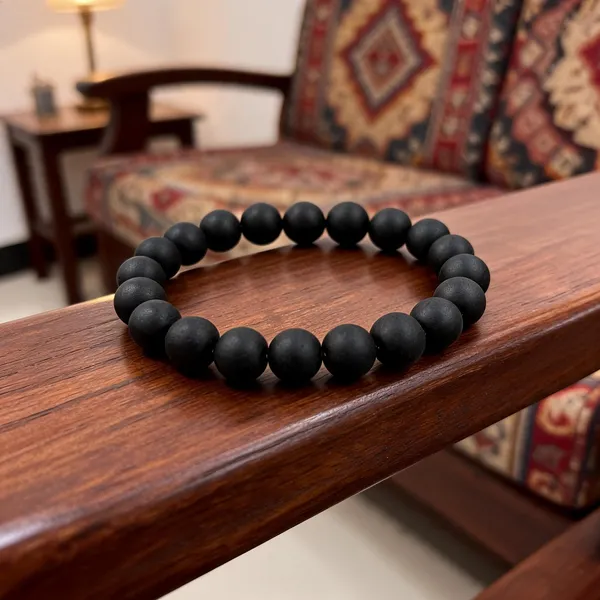 Black_Stone_Beads_Round_Bracelet_For_Unisex