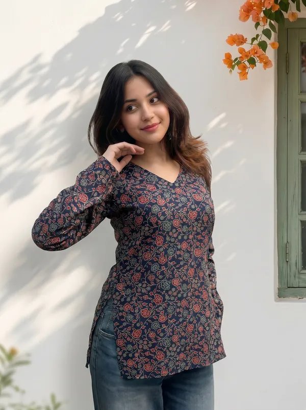 Black_Cotton_Floral_Print_V-Neck_Full_Sleeve_Short_Kurti_For_Women
