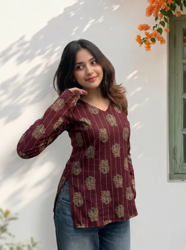 Maroon_Cotton_Block_Print_Full_Sleeve_Short_Kurti_For_Women