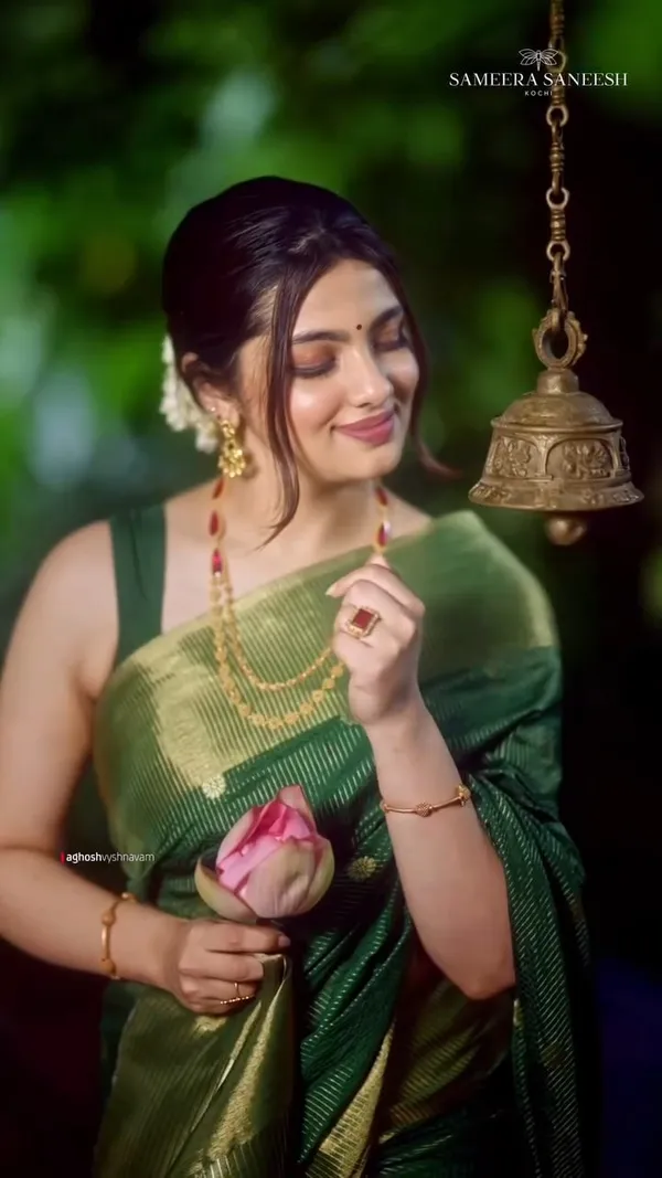 Emerald_Heritage_Handwoven_Silk_Saree