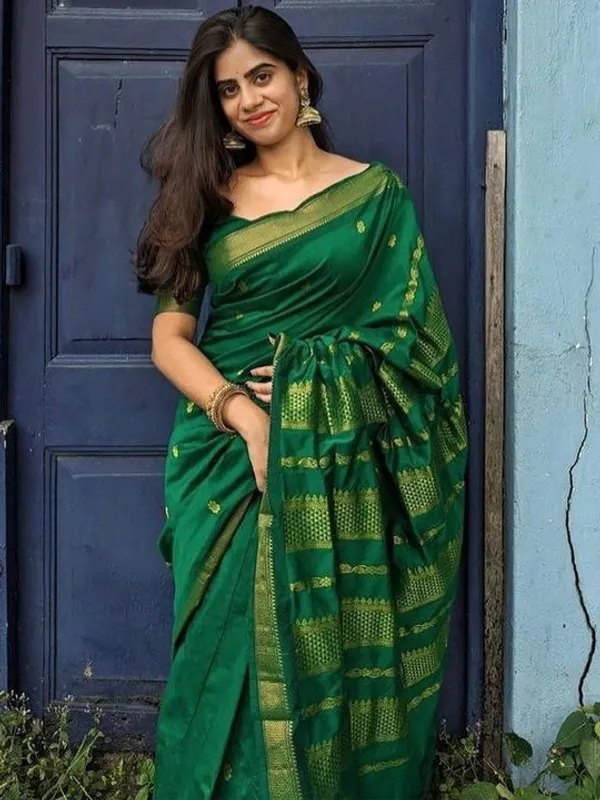 Emerald_Queen_Silk_Saree