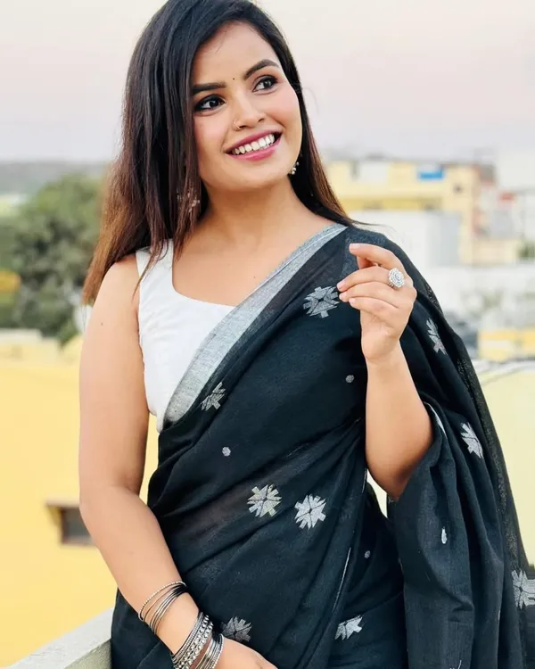 Royal_Aura_Party_Wear_Saree