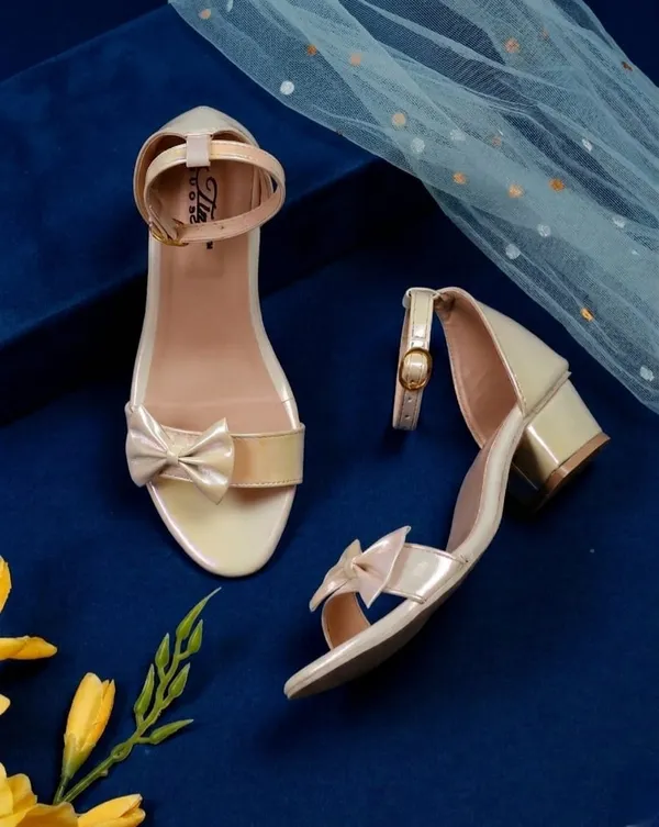 Tiny_Bugs__Bow_Applique_Open_Toe_Party_Wear_Sandals_-_Gold