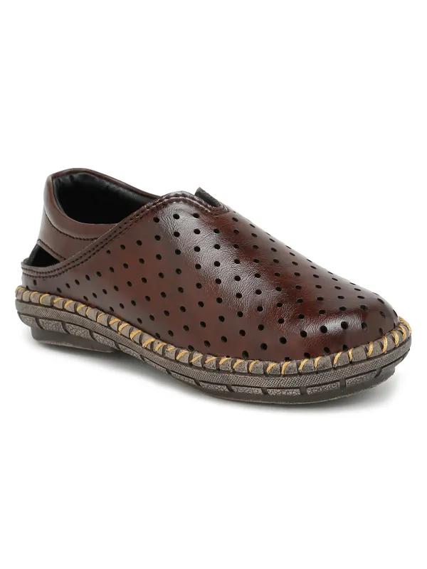 Tiny_Bugs_Boys_Casual_Roman_Sandals_-_Brown