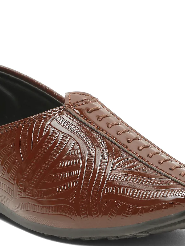 Tiny_Bugs_Boys_Ethnic_Wear_Mojaris_-_Tan