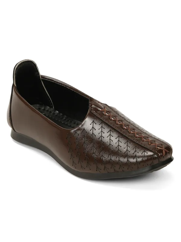 Tiny_Bugs_Boys_Ethnic_Mojaris-_Brown