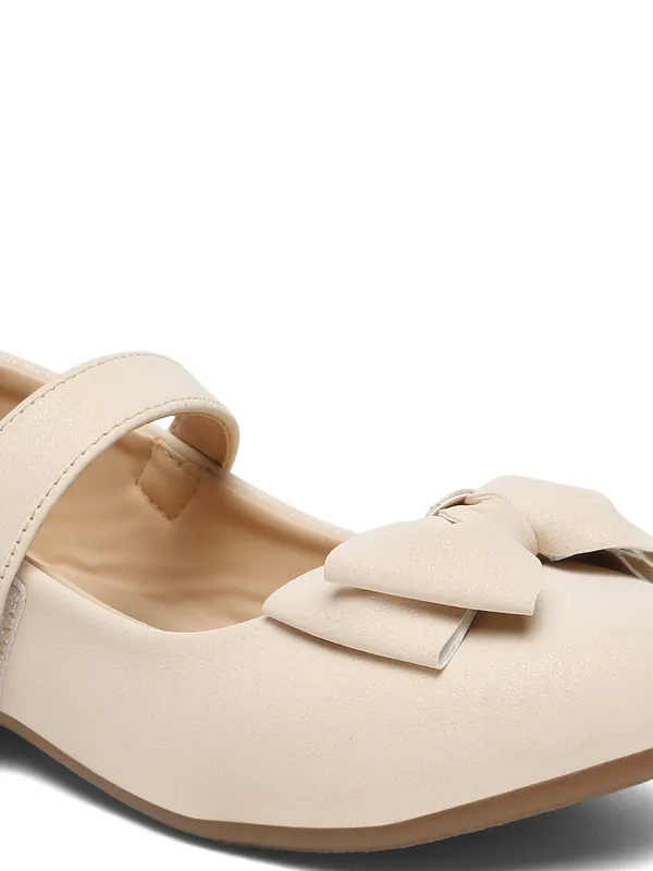 Tiny_Bugs_Girls_Party_Wear_Embellished_Ballerinas_-_Off_White