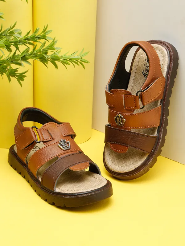 Tiny_Bugs_Boys_Casual_Velcro_Sandals_-_Tan