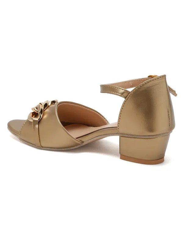 Tiny_Bugs_Girls_Chain_Embellished_Party_Wear_Sandals_-_Gold