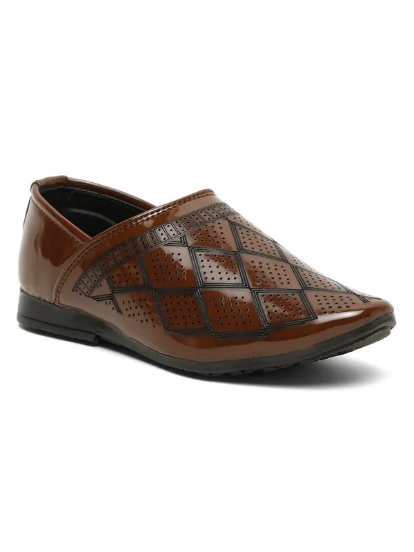 Tiny_Bugs_Boys_Ethnic_Wear_Mojaris_-_Tan