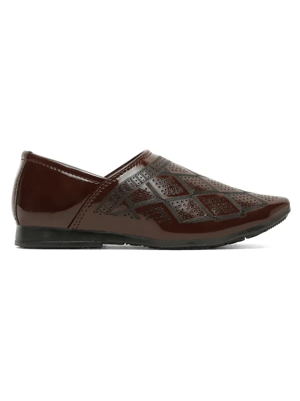 Tiny_Bugs_Boys_Ethnic_Wear_Mojaris_-_Brown