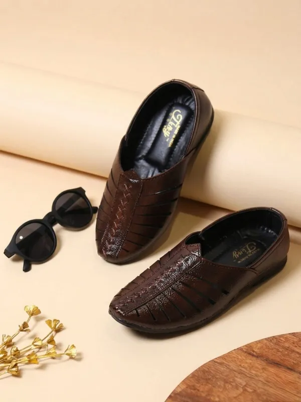Tiny_Bugs_Boys_Ethnic_Wear_Mojaris_-_Brown
