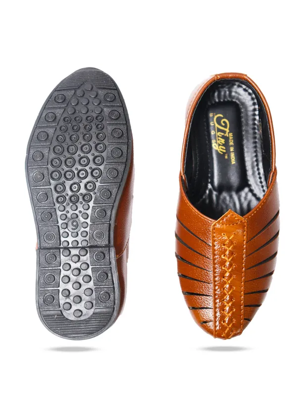Tiny_Bugs_Boys_Ethnic_Wear_Mojaris_-_Tan