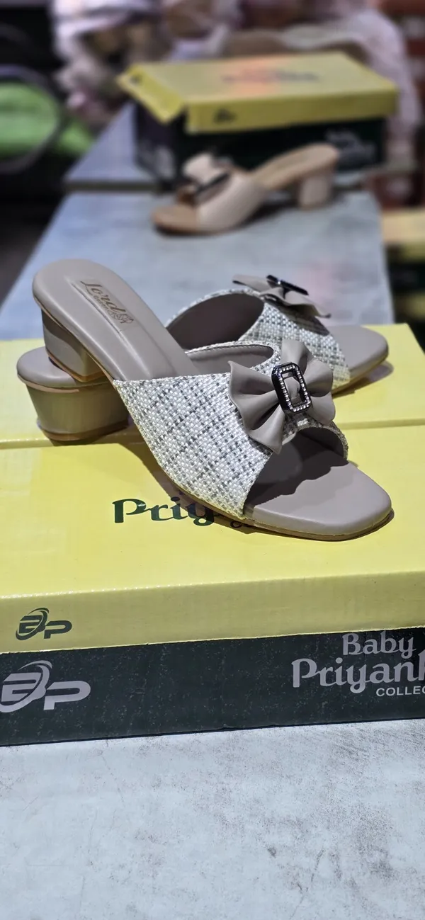 Biege_Synthetic_Leather,_Textile,_TPR_Sole_Heels_For_Women