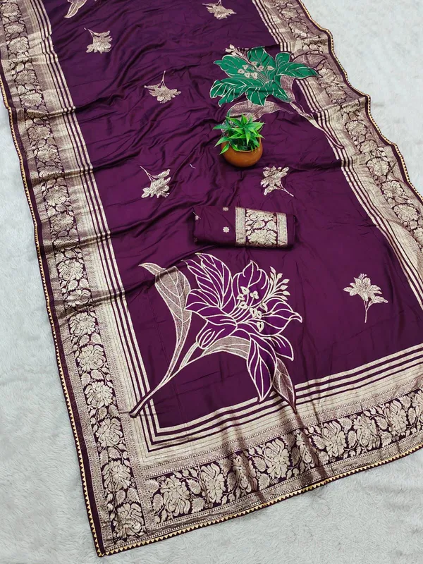 Purple_Banarasi_Silk_Saree_With_Golden_Floral_Motifs