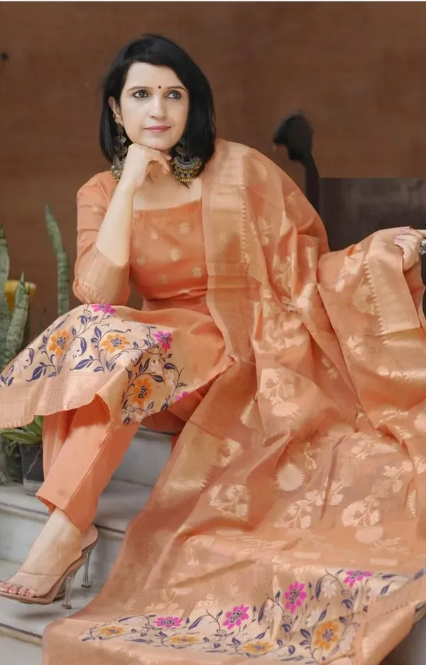Orange_Kurta_Set_With_Dupatta_For_Women