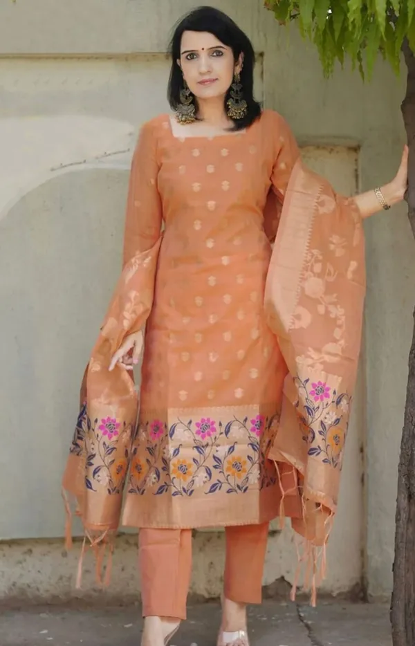 Orange_Kurta_Set_With_Dupatta_For_Women