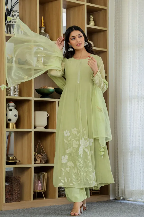 Green_Kurta_Set_With_Dupatta_For_Women