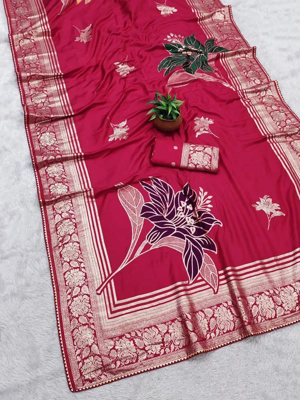 Maroon_Banarasi_Silk_Floral_Woven_Saree_For_Women