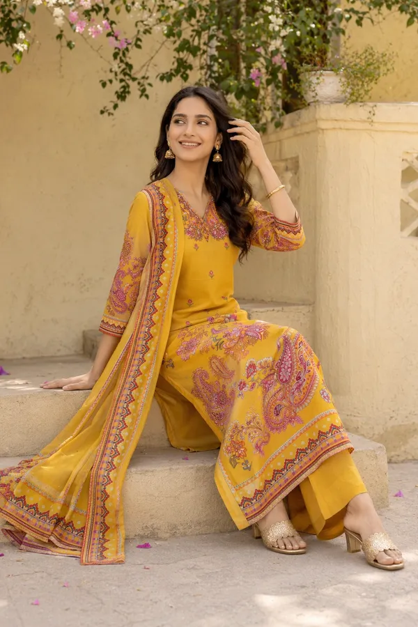 Yellow_Cotton_Floral_Print_Kurta_Set_With_Dupatta_For_Women
