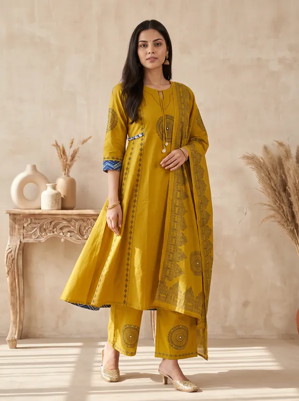Mustard_Cotton_Printed_Straight_Kurta_With_Dupatta_For_Women