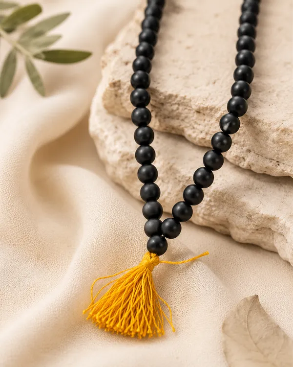 Karungali_Mala