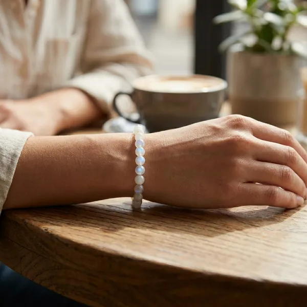 Natural_Moonstone_Bracelet