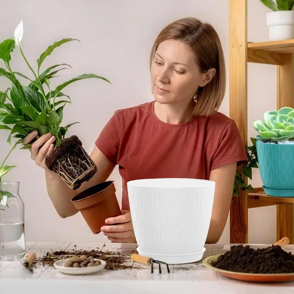 Plastic_Flower_Pot_With_Drainage_Hole_And_Tray_Pack_Of_5
