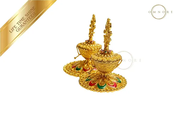 Gold_Plated_Radha-Krishna_Kumkum_Box