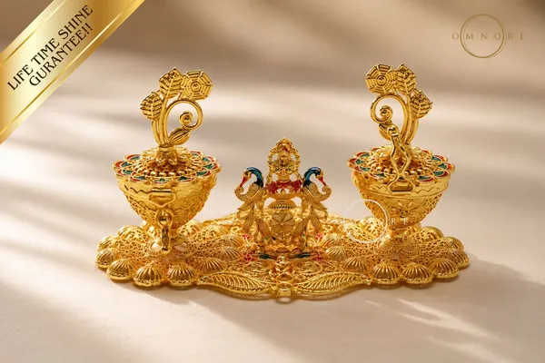 Gold_Plated_Laxmi_Peacock_Kumkum_Box