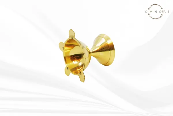 Gold_Tone_Traditional_Lotus_Design_Diya_Set